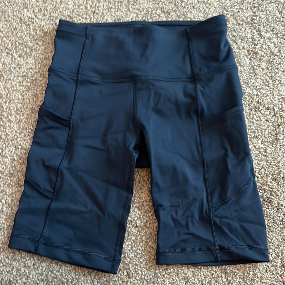 Navy blue Lululemon biker shorts